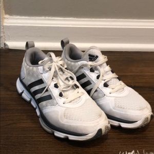 Adidas Tennis Shoes Men’s size 5